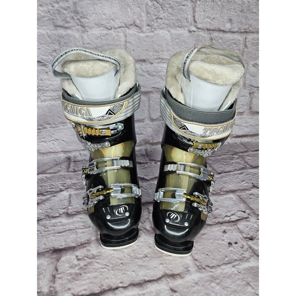 Nordica Viva Women's Ski Boots Size 275mm